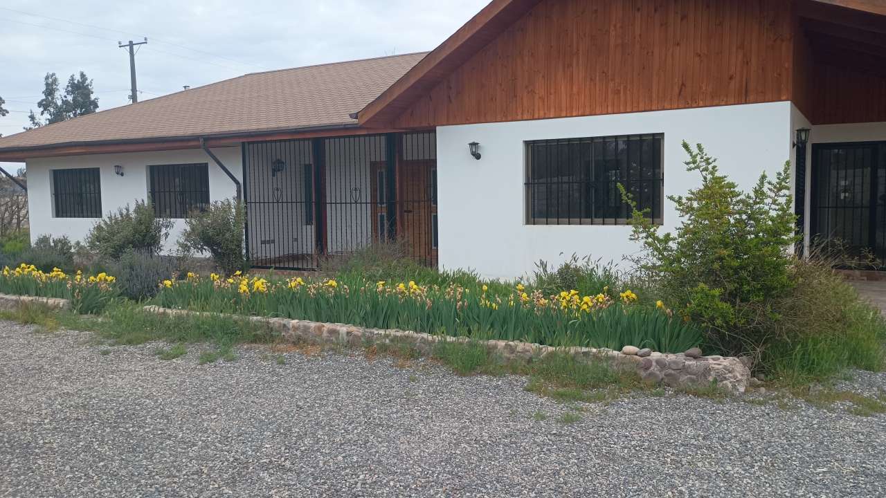 Linda Casa En San Luis Talagante